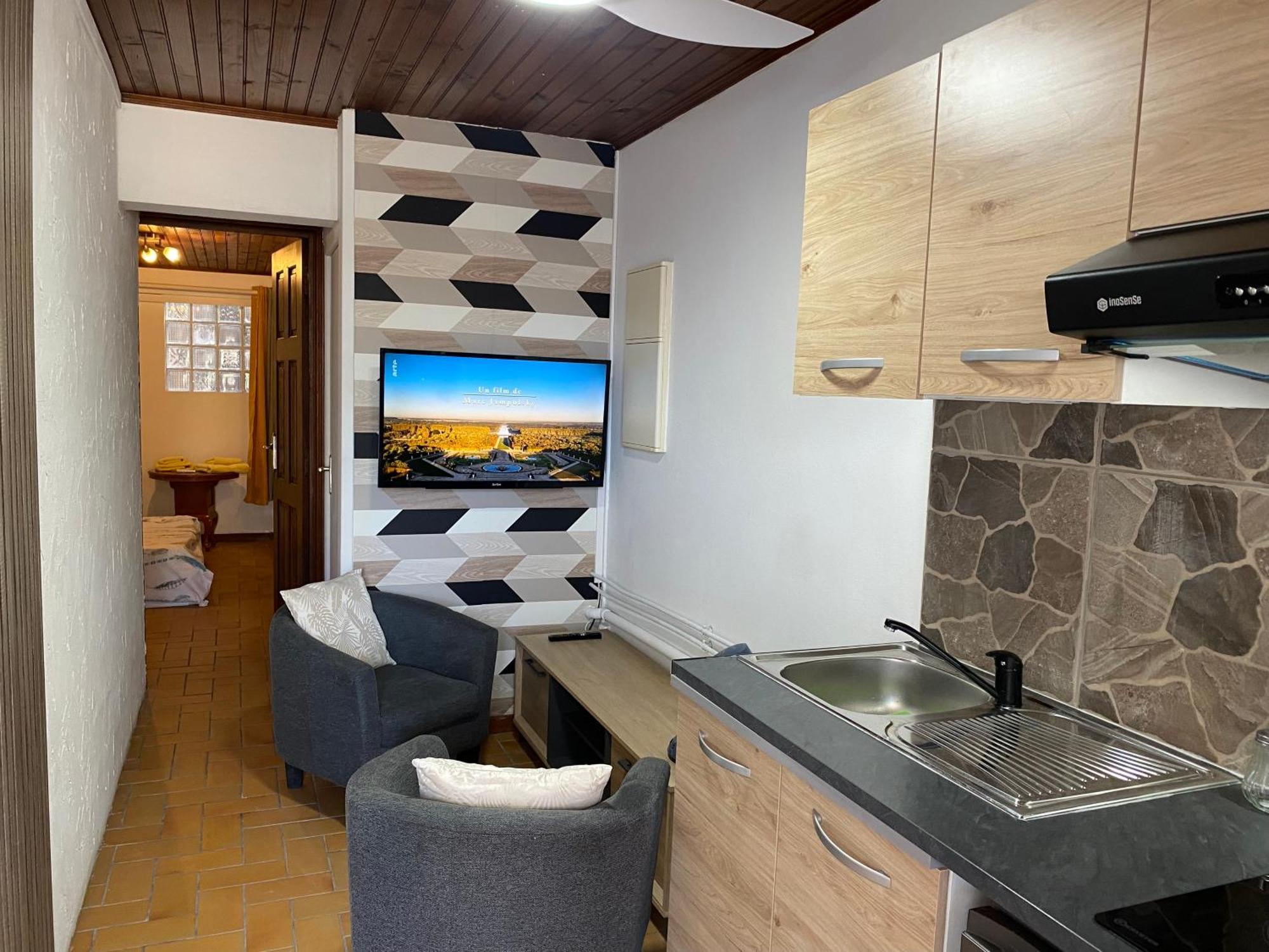 Happy Tropicaloc Apartment Saint Pierre Exterior photo